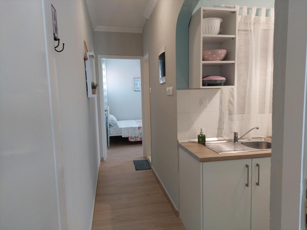 Vasileiadou Coastal Rooms Флогита Екстериор снимка
